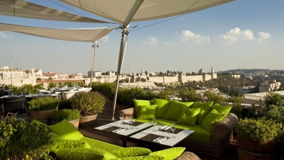 רופטופ ירושלים מסעדת הגג של מלון ממילא מסעדה בשרית כשרה בירושלים