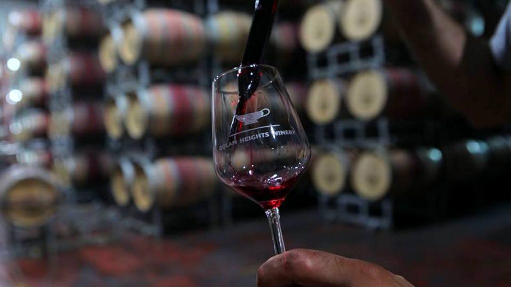 יינות יוקרתיים כשרים של יקב רמת הגולן צילום דיויד סילברמן